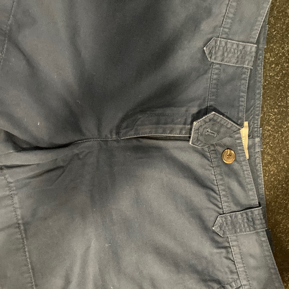 Ann Taylor signature fit navy shorts 14